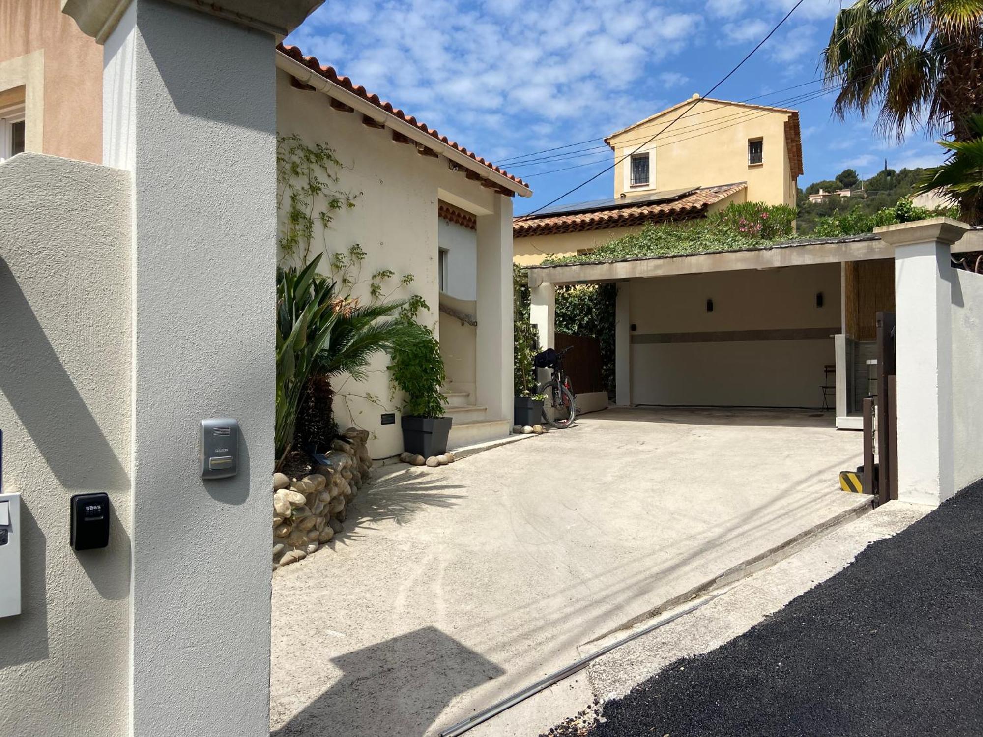 Sublime Logement Avec Vue Mer Et Jacuzzi La Ciotat Zewnętrze zdjęcie
