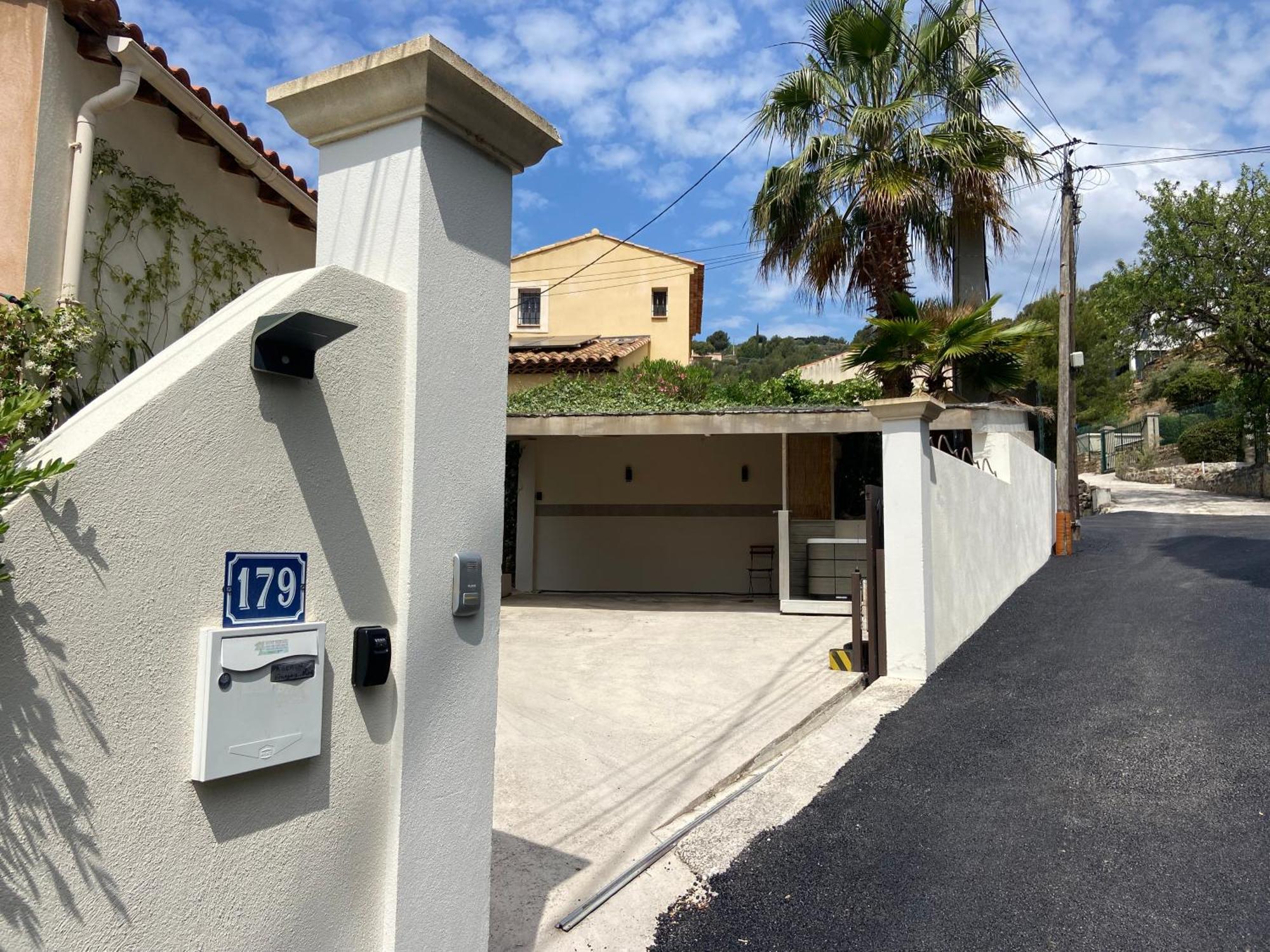 Sublime Logement Avec Vue Mer Et Jacuzzi La Ciotat Zewnętrze zdjęcie